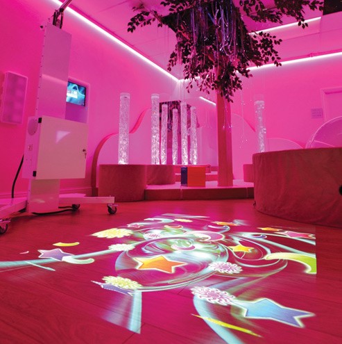 酒吧地面互動(dòng)